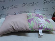 1 SET OF 2 ARLEE HOME FASHION PILLOWS RRP Â£24.99