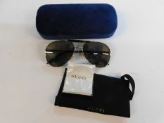 1 PAIR OF GUCCI SUNGLASSES WITH CASE MODEL GG0242S RRP Â£199.99