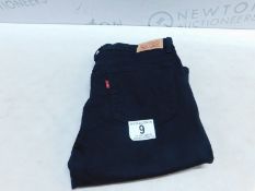 1 PAIR OF BLACK LEVIS JEANS SIZE W29L30 RRP Â£69.99