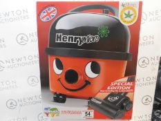 1 BOXED NUMATIC HENRY HVR200M VACUUM CLEANER WITH ACCESSORIES RRP Â£179.99