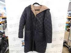 1 LADIES WEATHERPROOF REVERSIBLE QUILTED LONG JACKET IN TAUPE/NAVY SIZE M RRP Â£59