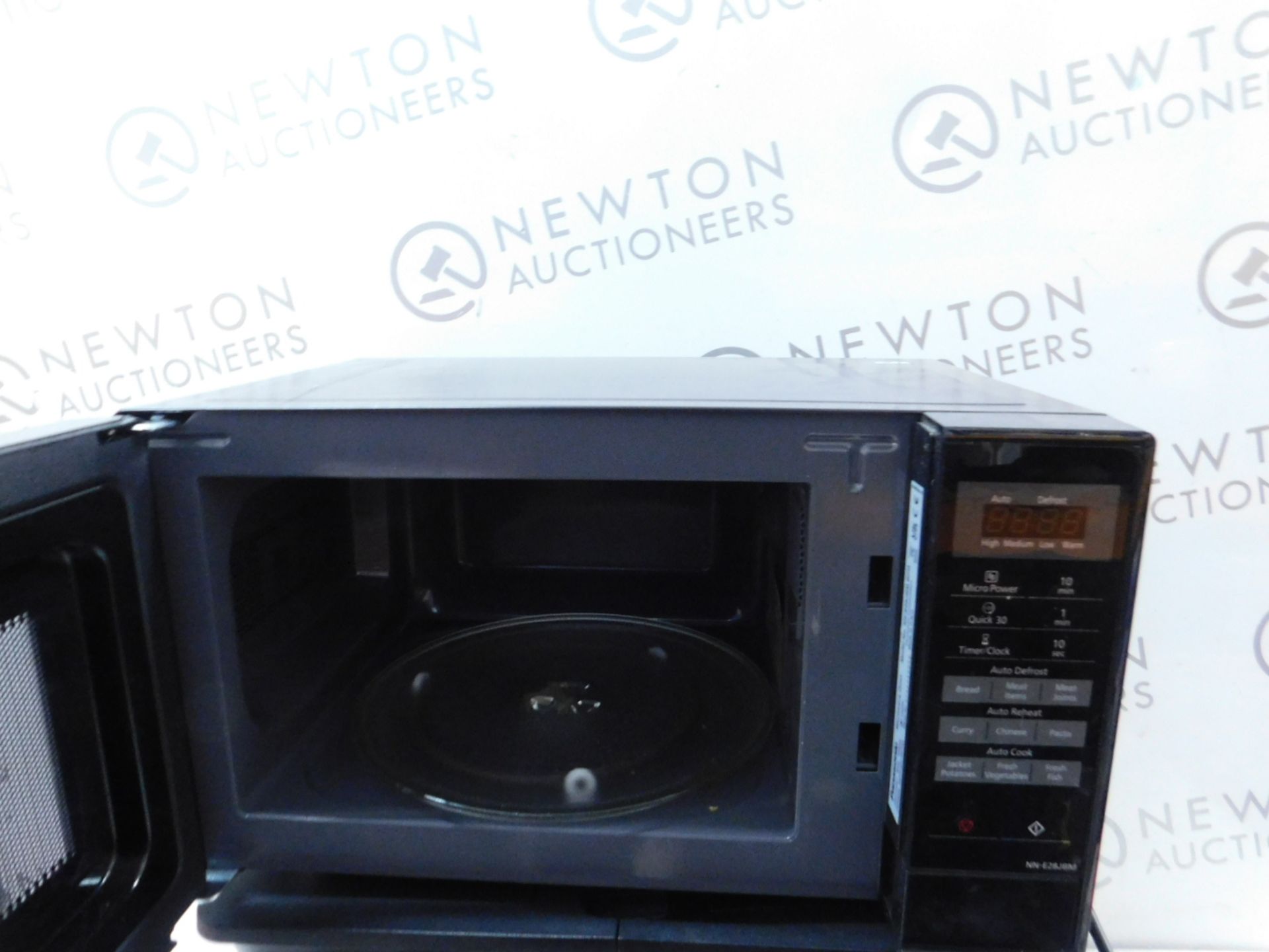 1 PANASONIC NN-E28JBM 800W 20L BLACK MICROWAVE OVEN RRP Â£89.99