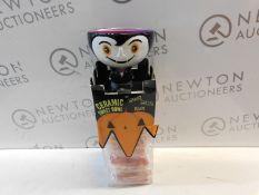 1 BOXED HALLOWEEN TOWER SWEET BOWL, 1.5KG RRP Â£29.99