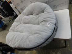 1 KIRKLAND SIGNATURE PET BED RRP Â£49