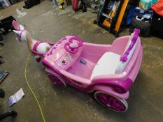 1 DISNEY PRINCESS ROYAL HORSE CARRIAGE 6 VOLT ELECTRIC RIDE ON RRP Â£249