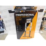 1 BOXED BATAVIA TELESCOPIC LADDER RRP Â£149.99