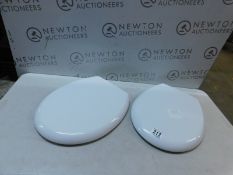 2 TAVISTOCK OUTLINE TOILET SEATS RRP Â£39