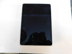 1 BOXED APPLE IPAD (6TH GEN) 128GB GRAY MODEL A1893 RRP Ã‚Â£149.99 (SCREEN IS BLANK)