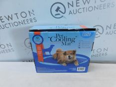 1 BOXED COCO JOJO PET COOLING MAT RRP Â£29.99