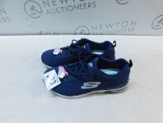 1 PAIR OF SKECHERS AIR COOLED MEMORY FOAM TRAINERS UK SIZE 5 RRP Â£49