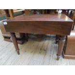 Mahogany commode with cover (no inset)