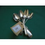 10 Georgian and Victorian silver teaspoons (4 3/4oz)