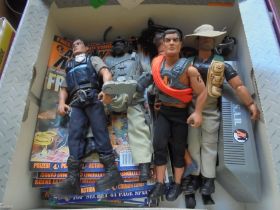 Selection of 6 action figures,