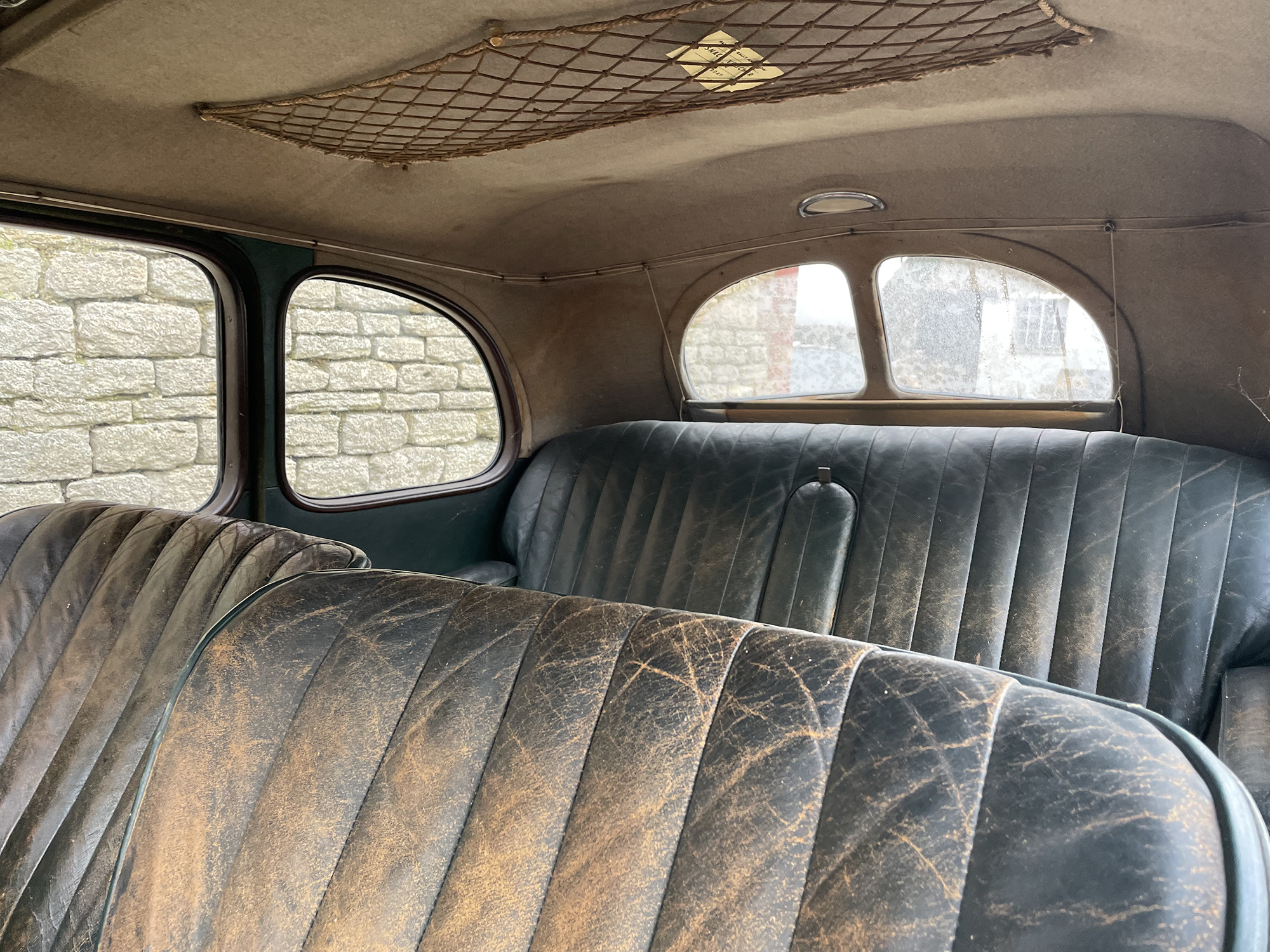 1937 Austin 12/4 Saloon Reg. no. FPL 26 Chassis no. H52240 Engine no. 1H 52950 - Image 9 of 9