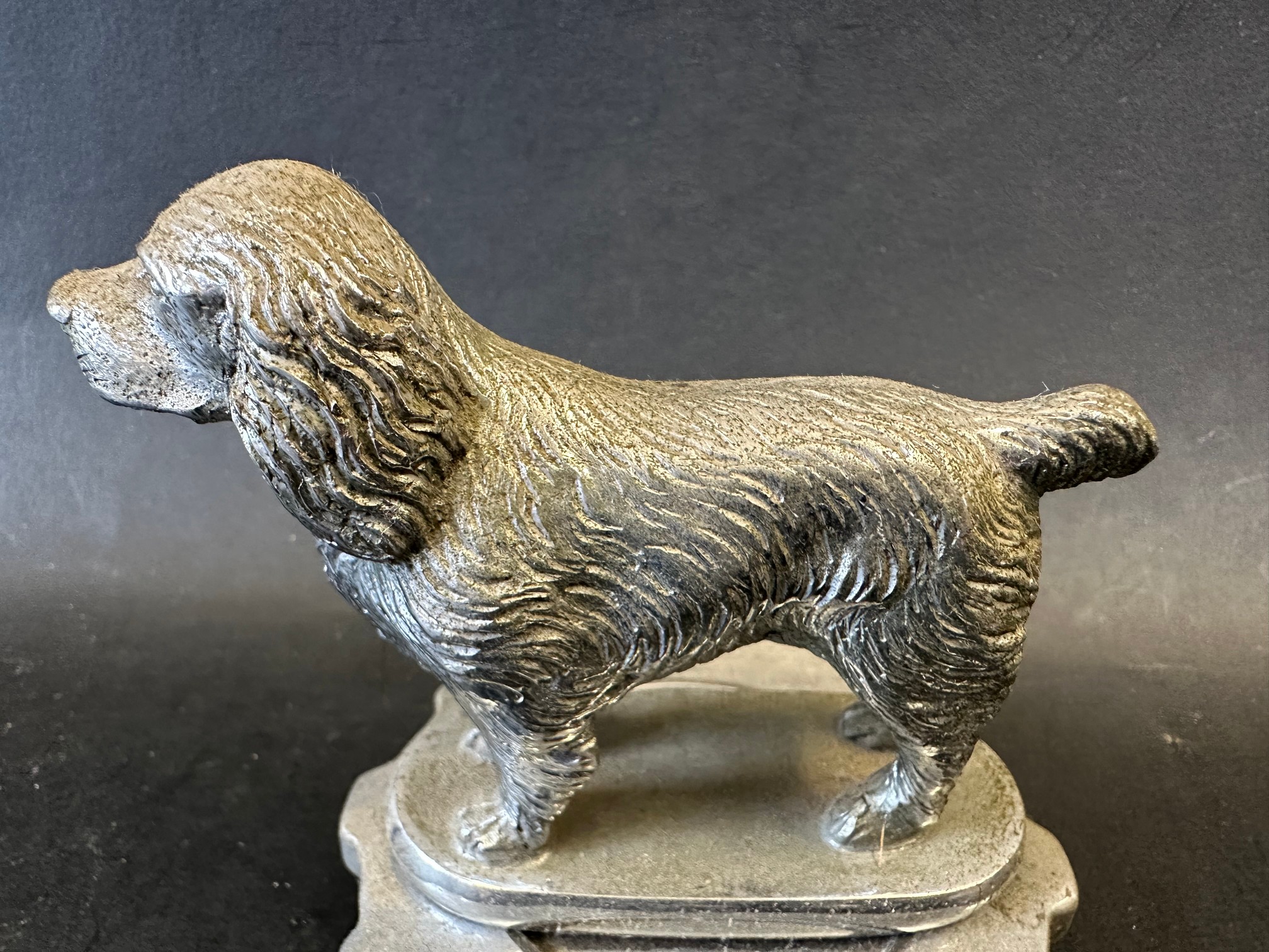 A car mascot in the form of a spaniel, radiator cap mounted, approx. 4" tall overall. - Image 3 of 3