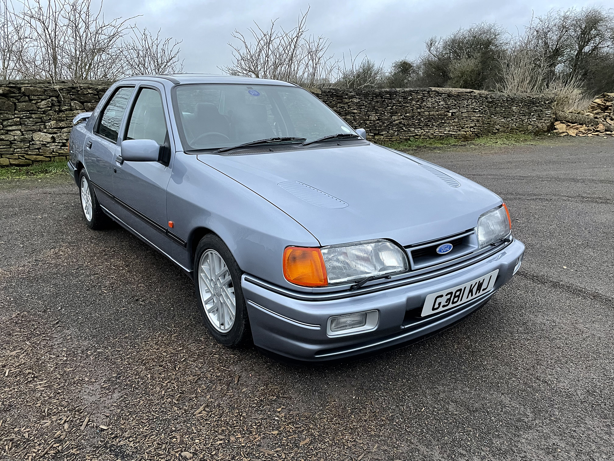 1989 Ford Sierra RS Cosworth Reg. no. G381 KWJ Chassis no. WF0FXXGBBFKR01249 - Image 3 of 26