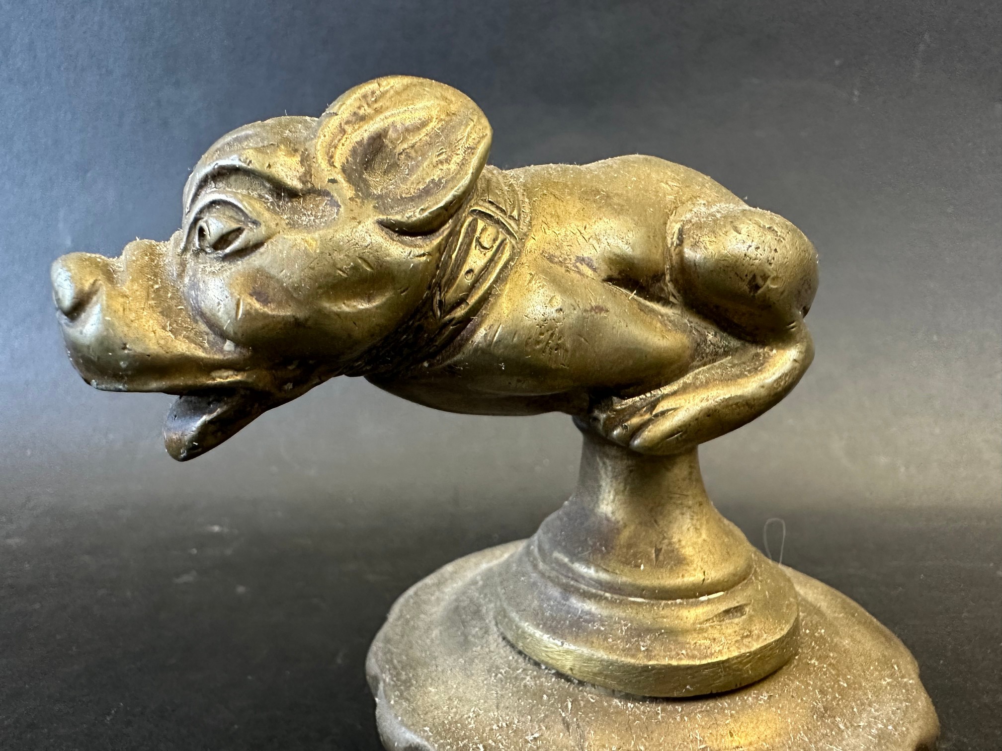 A car mascot in the form of a chasing dog, possibly Bonzo, radiator cap mounted, approx. 3 1/2" - Image 2 of 3