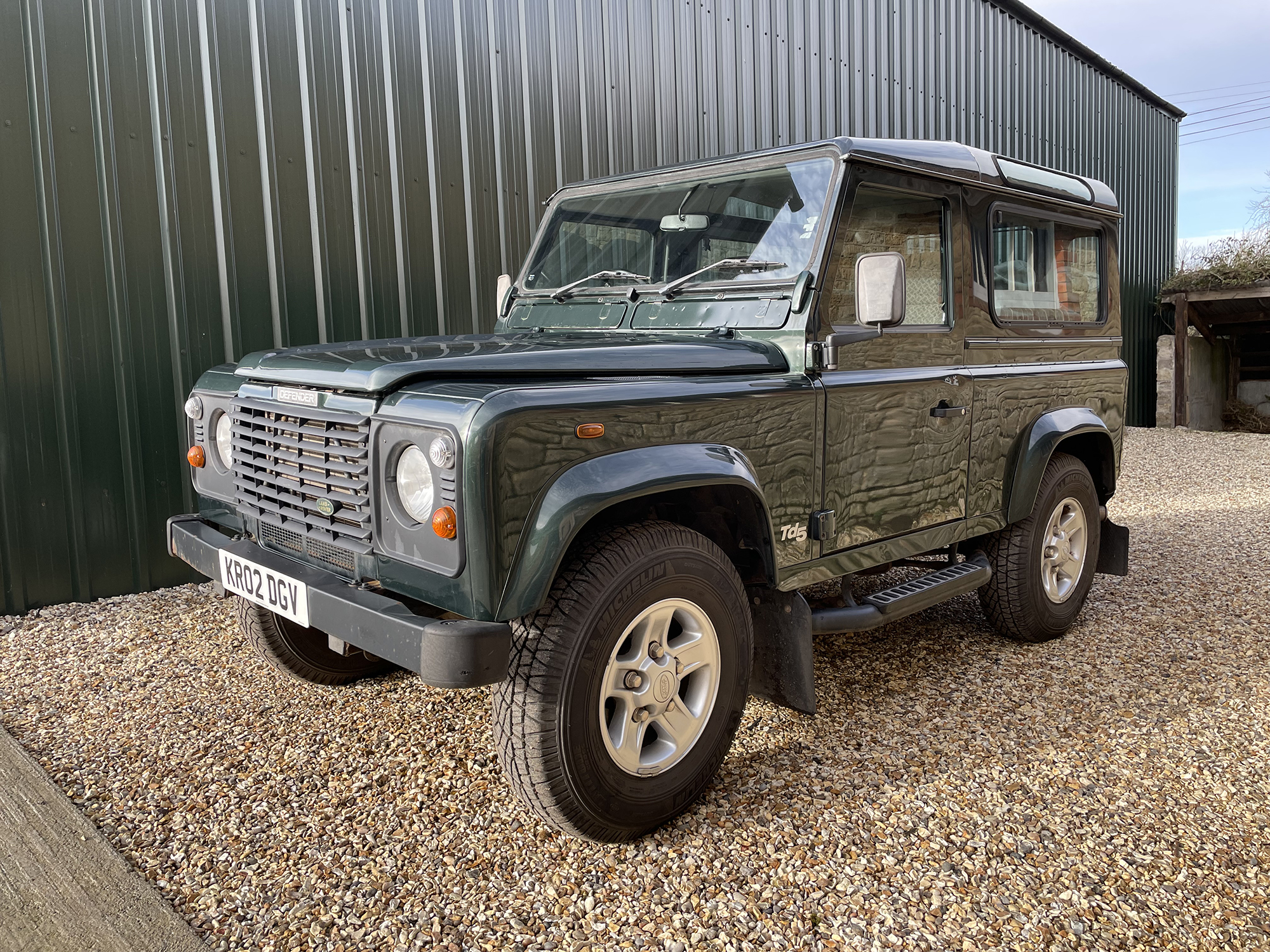 2002 Land Rover Defender 90 TD5 County Station Wagon Reg. no.KR02 DGV Chassis no.SALLDVB572A640261