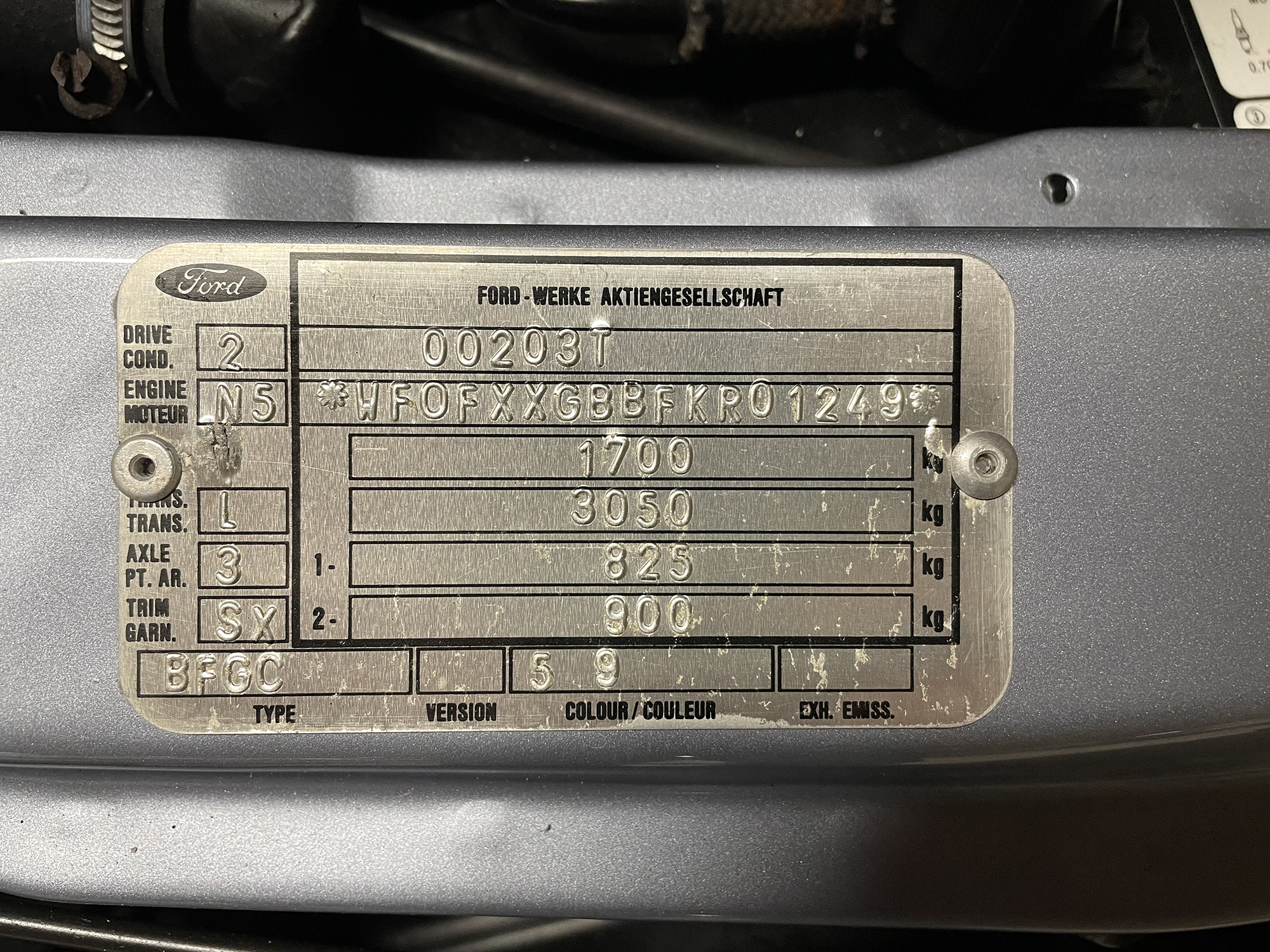 1989 Ford Sierra RS Cosworth Reg. no. G381 KWJ Chassis no. WF0FXXGBBFKR01249 - Image 22 of 26