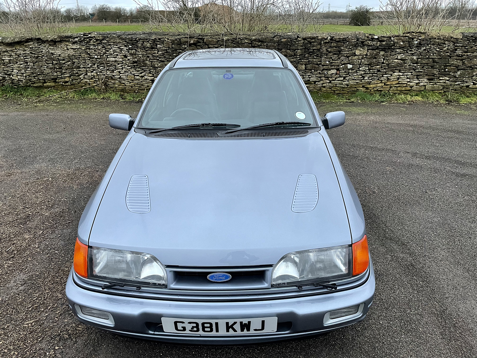 1989 Ford Sierra RS Cosworth Reg. no. G381 KWJ Chassis no. WF0FXXGBBFKR01249 - Image 2 of 26