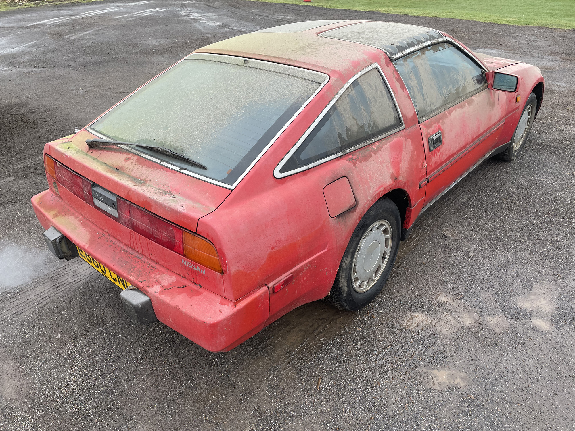 1986 Nissan 300ZX Z31 Reg. no. E660 CNL Chassis no. JN10HGZ31U0030368 Engine no. VG30-071737 - Image 11 of 18