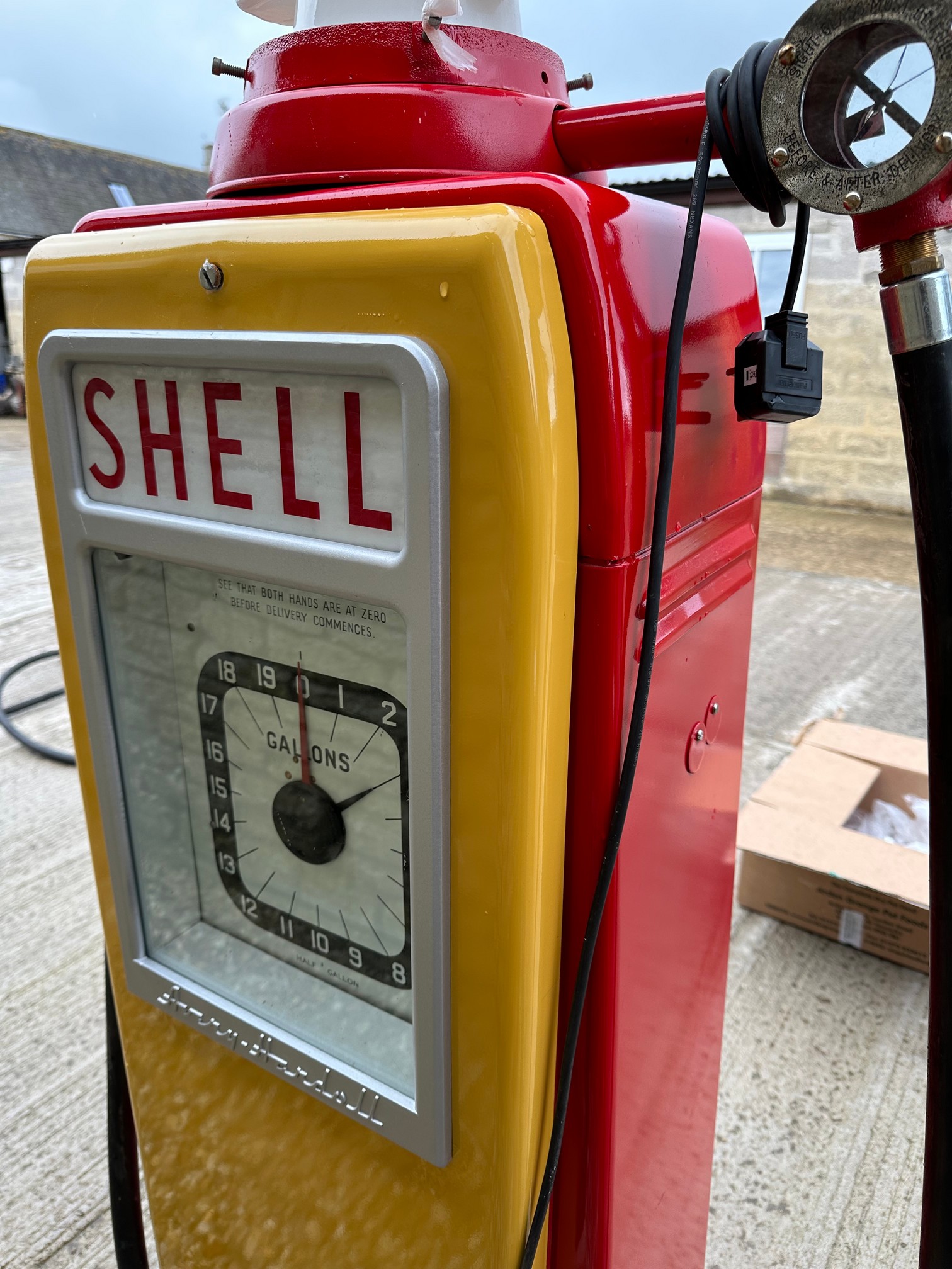 An Avery Hardoll electric petrol pump restored with reproduction glass petrol pump globe. - Image 4 of 4