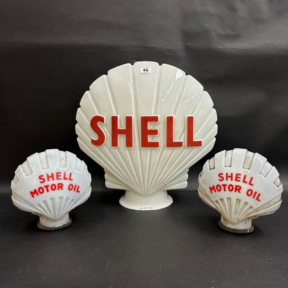 Petroliana - Enamel signs, petrol pump globes, oil cans and early advertising