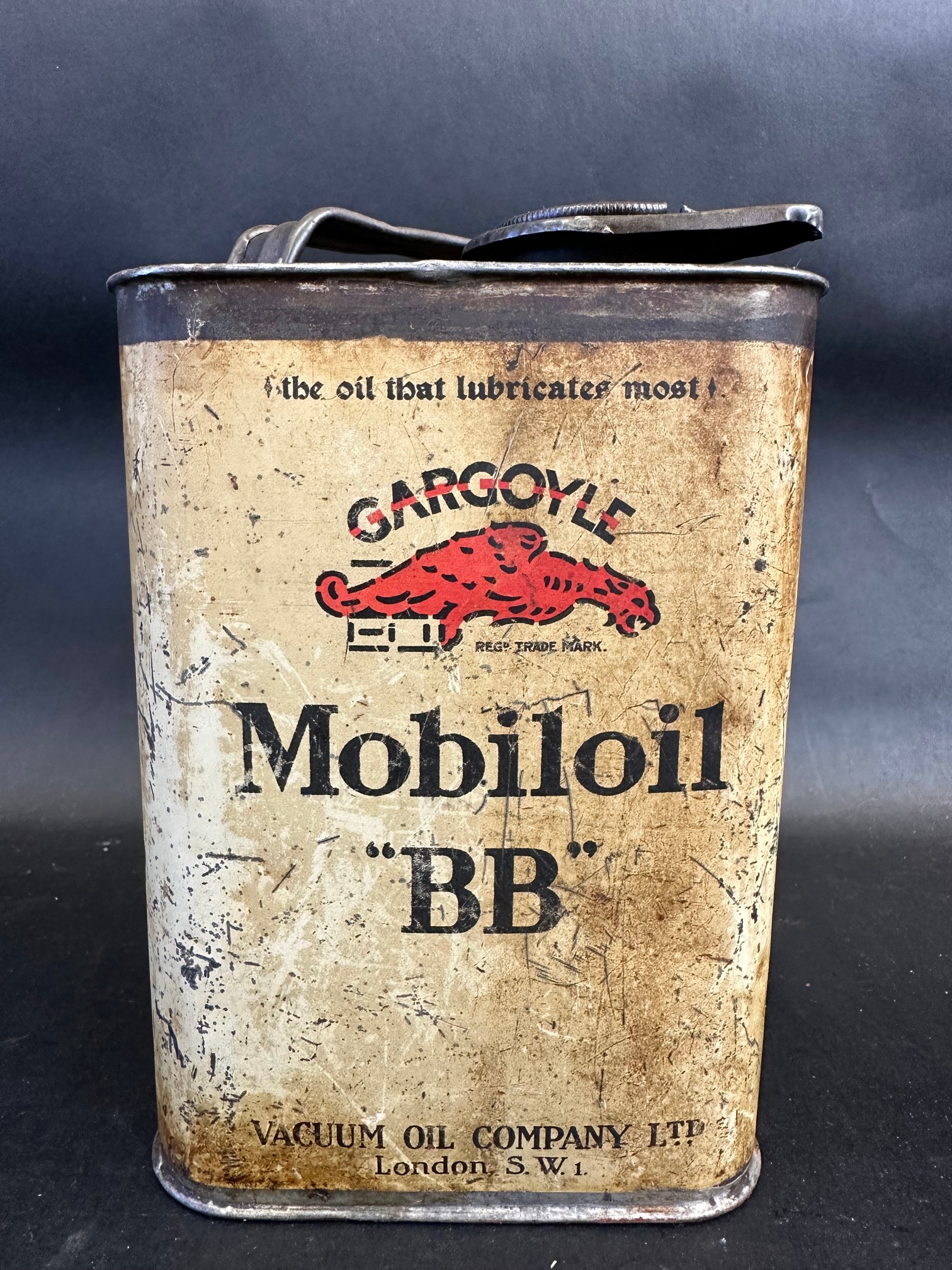 A Gargoyle Mobiloil 'BB' grade square can. - Image 3 of 6