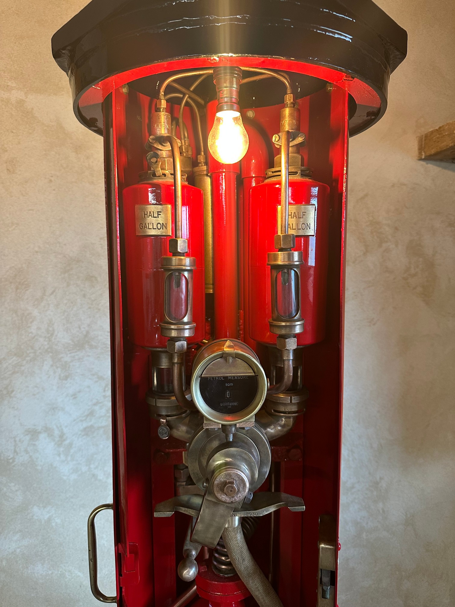 A 1925 Shell Mk. 3C octagonal based petrol pump, well restored in Shell livery, with hose and - Image 2 of 8