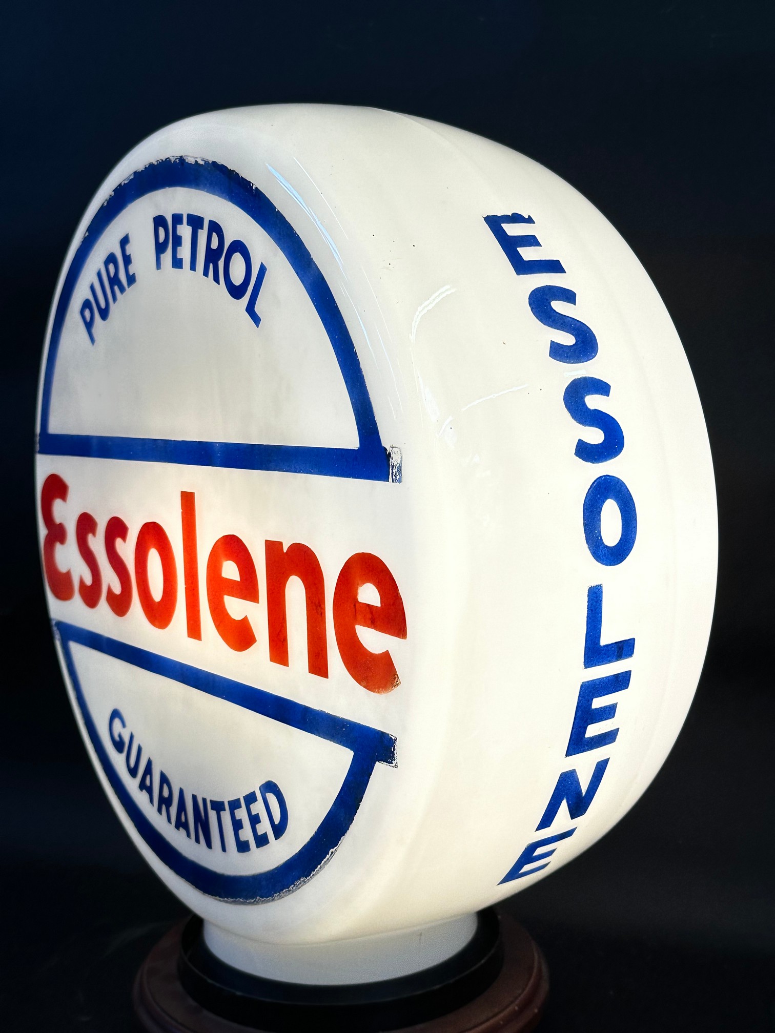 A rare 1930s Essolene drum shaped glass petrol pump globe in superb condition, fully stamped - Image 4 of 5