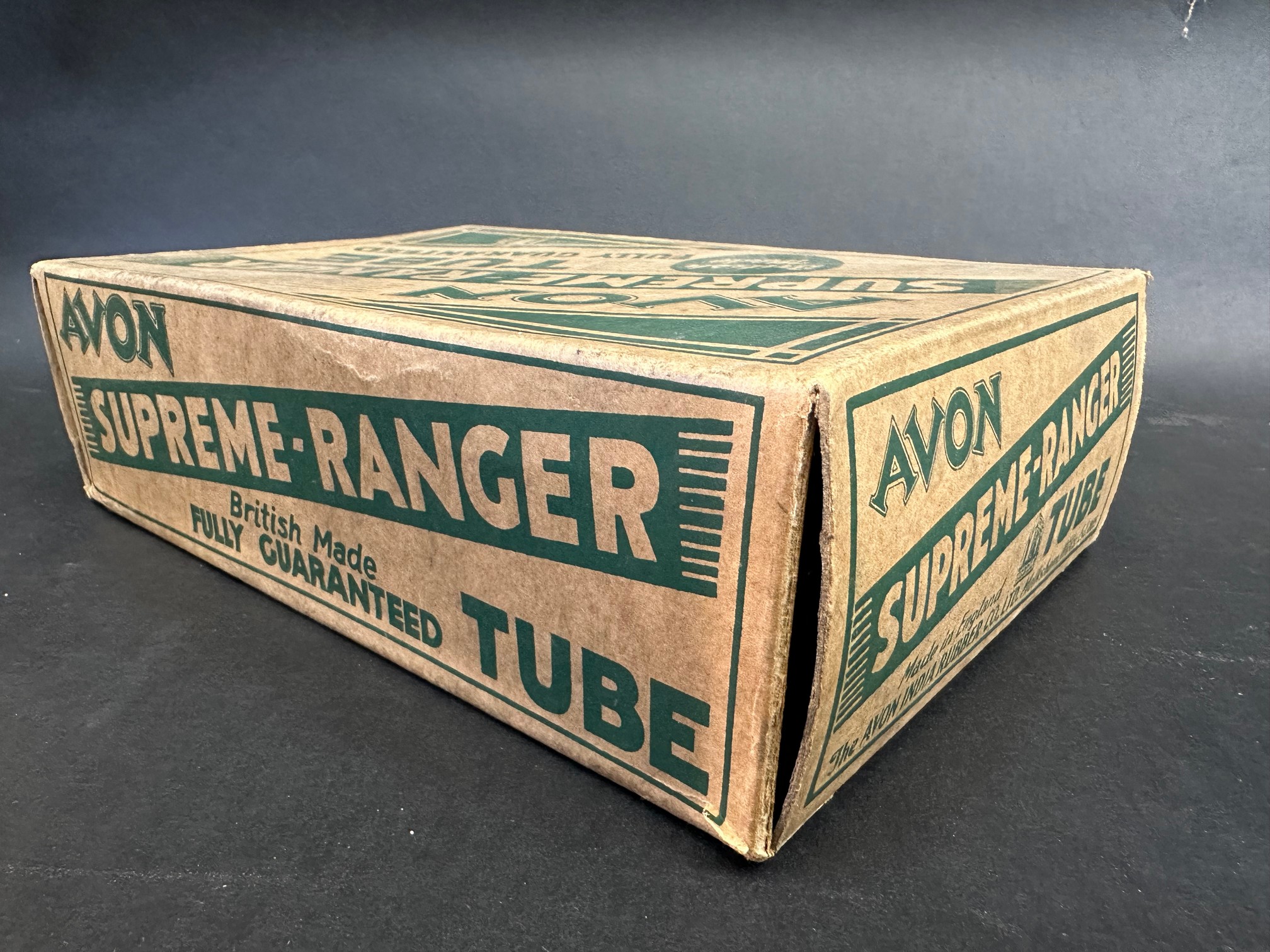 An Avon Supreme-Ranger Tube rectangular box, 10" w. - Image 3 of 4