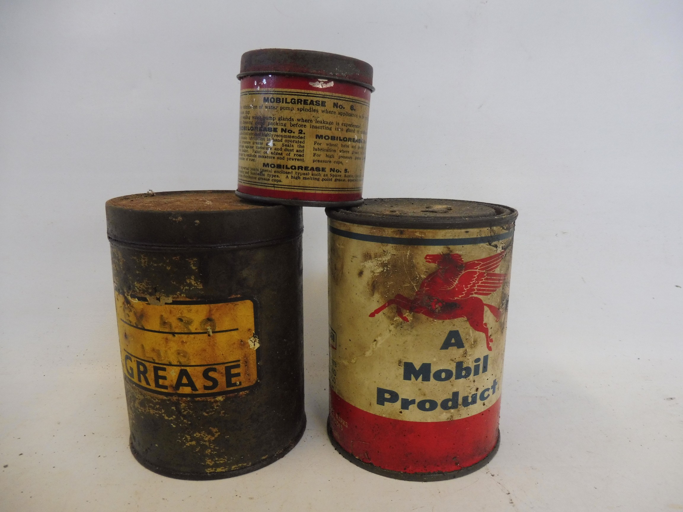 A Batoyle 1lb grease tin, a Mobil 1lb tin plus a Gargoyle Mobilgrease no.6 for water pumps tin. - Image 2 of 2