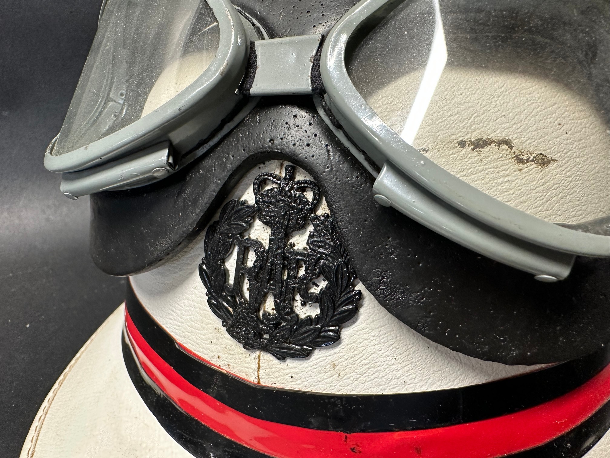 A leather covered cork helmet with peak, with accompanying goggles. - Image 2 of 5