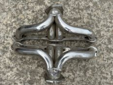 A pair of manifolds by repute to suit a Ford GT40.