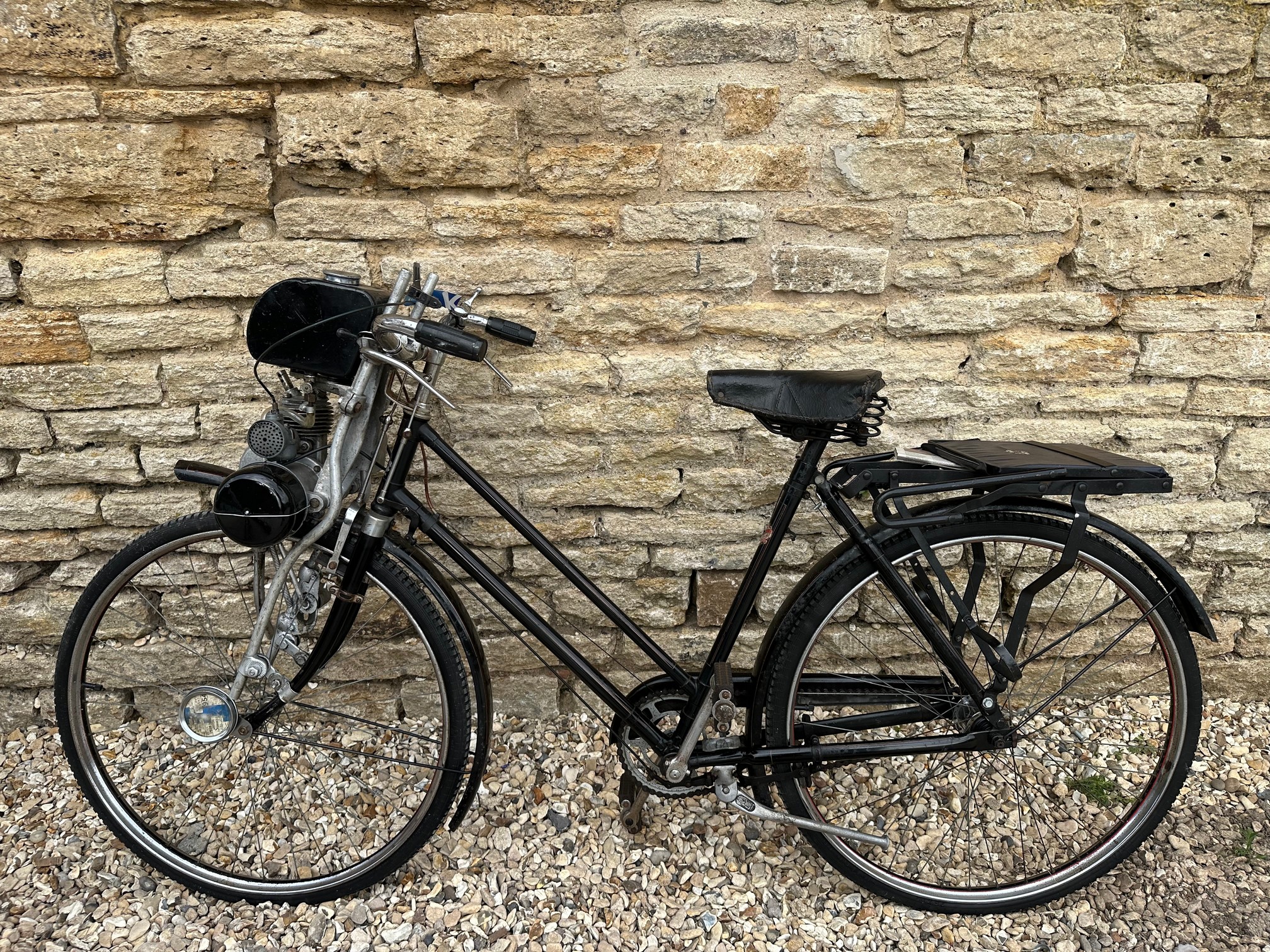Dawes bicycle with a GYS 49cc engine Reg. no. n/a Frame no. 490 Engine no. - Image 9 of 13