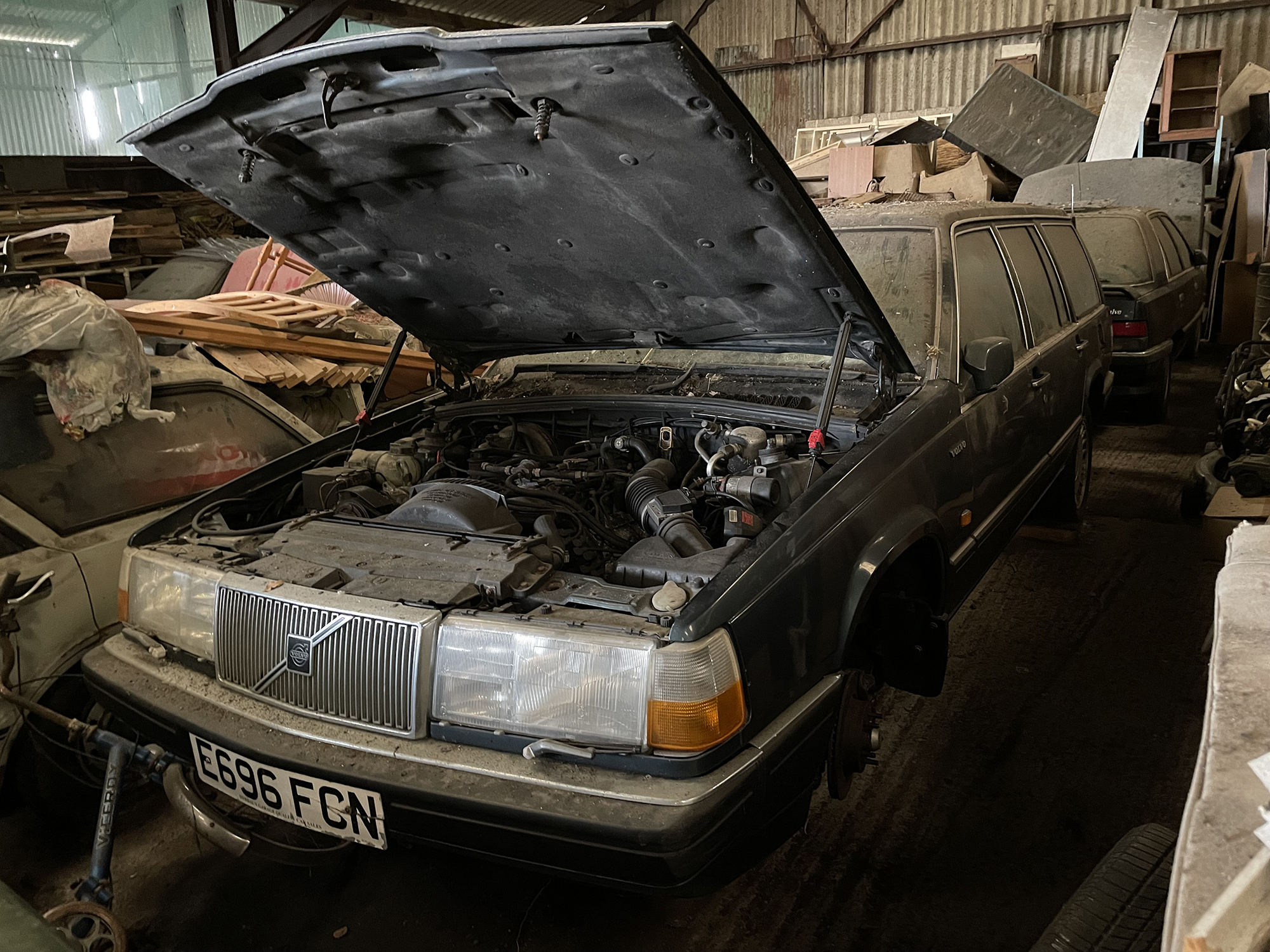 1988 Volvo 760 GLE Estate Reg. no. E696 FCN Chassis no. YV1765687J0020932 - Image 12 of 14