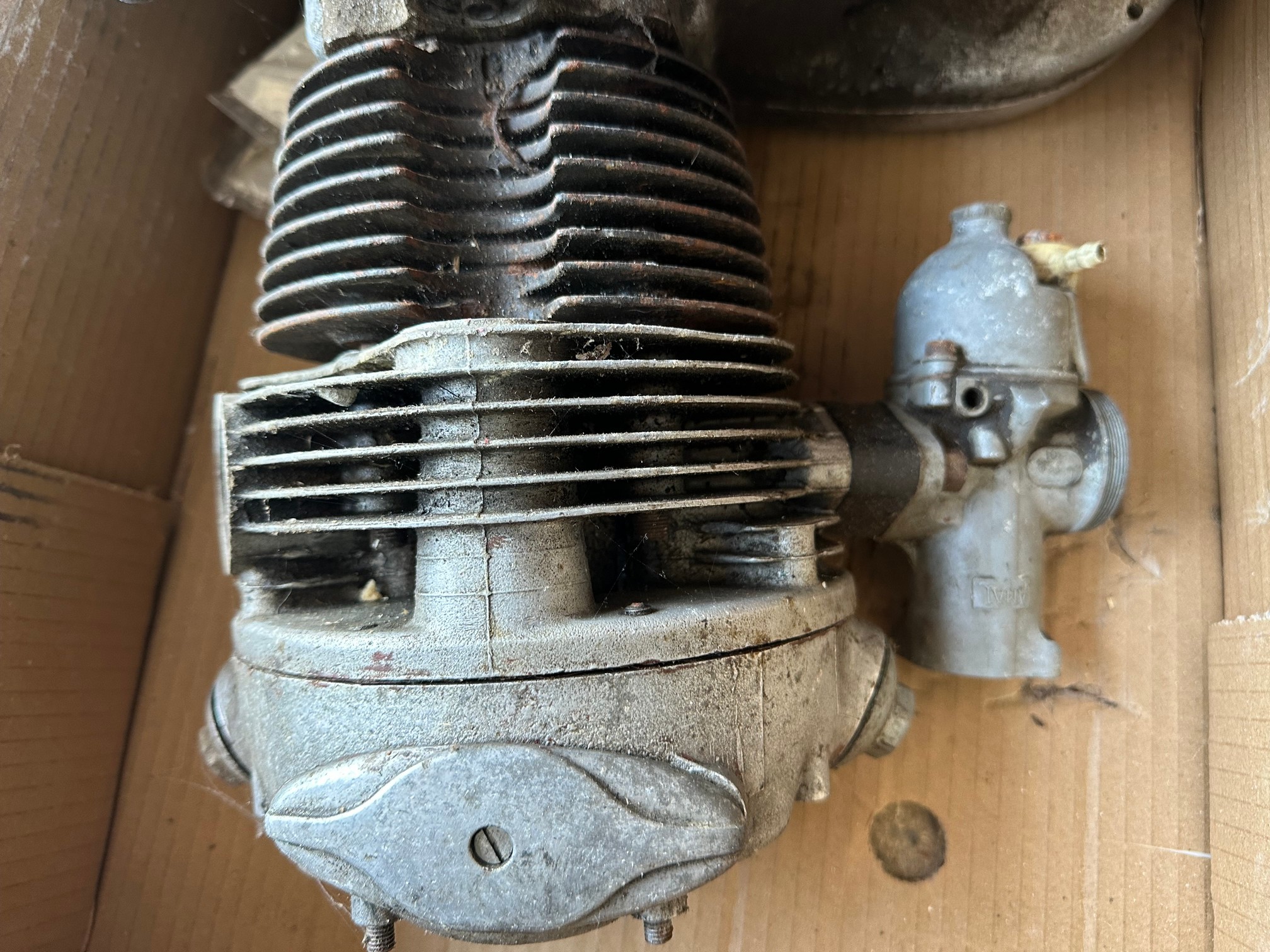 A quantity of BSA C15 parts including engine etc. - Image 2 of 3