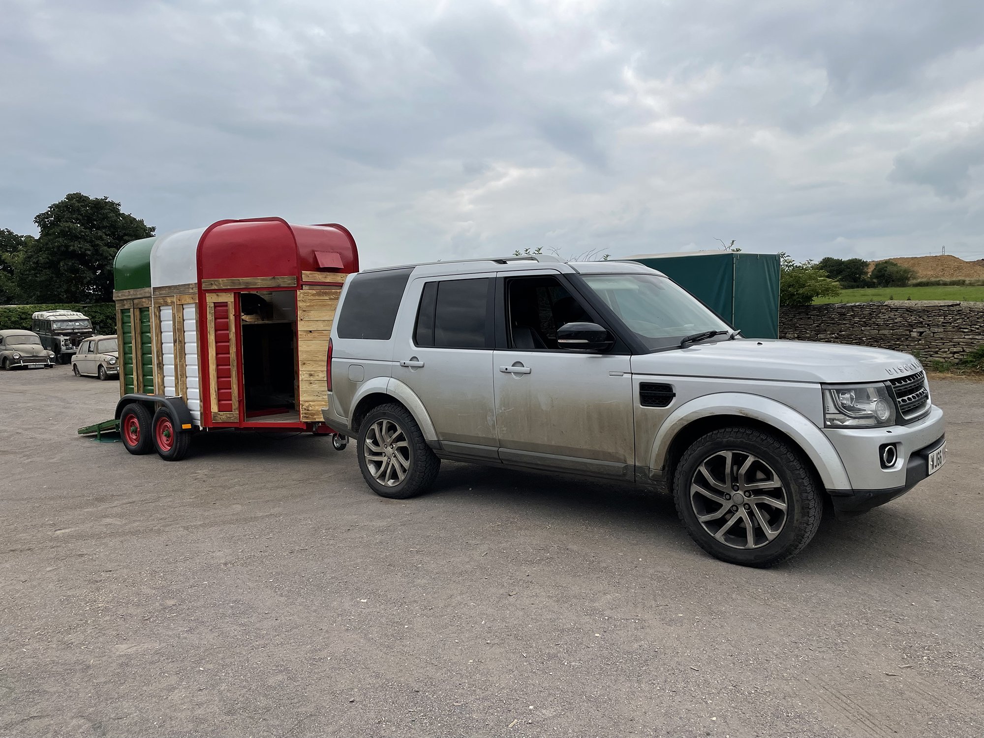 Italian Style Catering Trailer Horse Box - Image 2 of 17