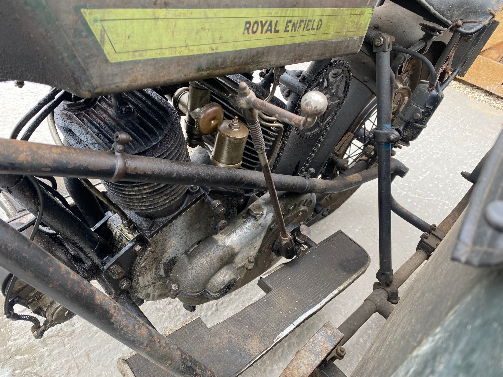 1922 Royal Enfield 180 V-Twin 976cc Combination plus trailer Reg. no. CF 3401 Frame no. 18794 - Image 17 of 17