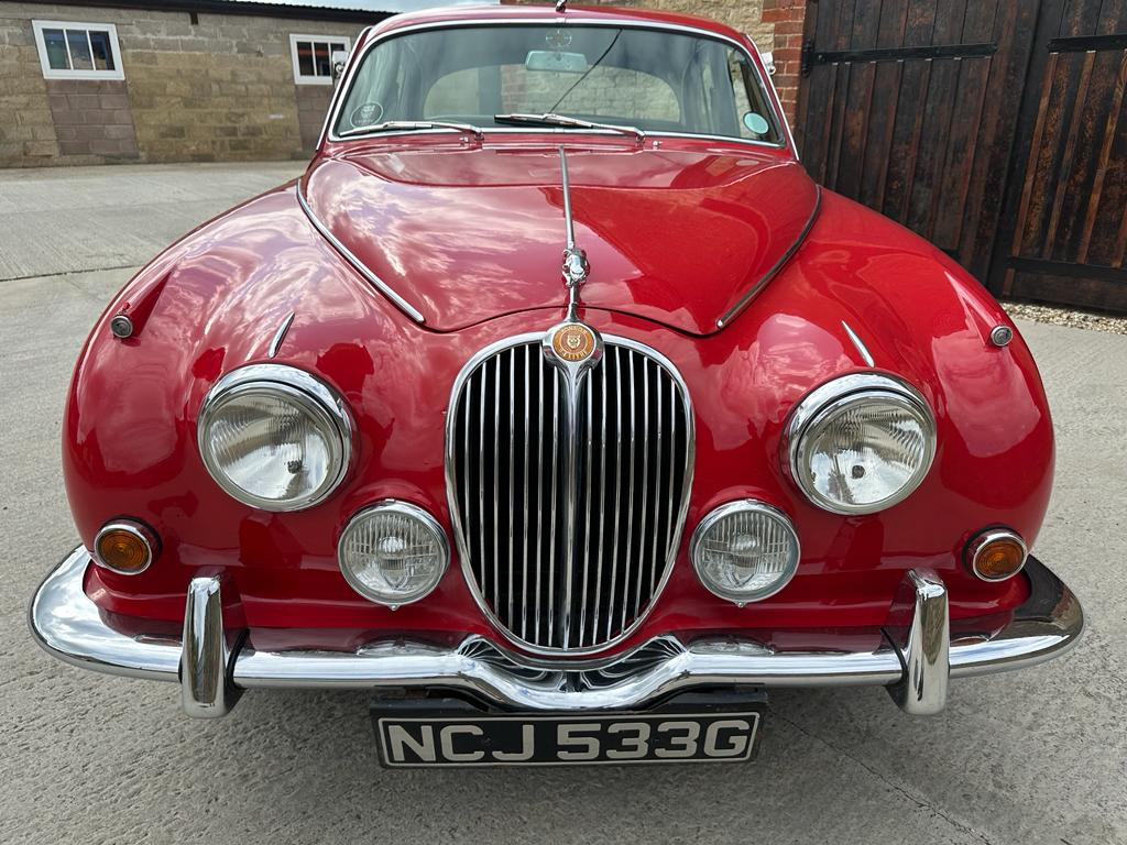 1968 Jaguar 3.4/340 Saloon Reg. no. NCJ 533G Chassis no. 1J52006DN Engine no. 7J525948 - Image 6 of 14