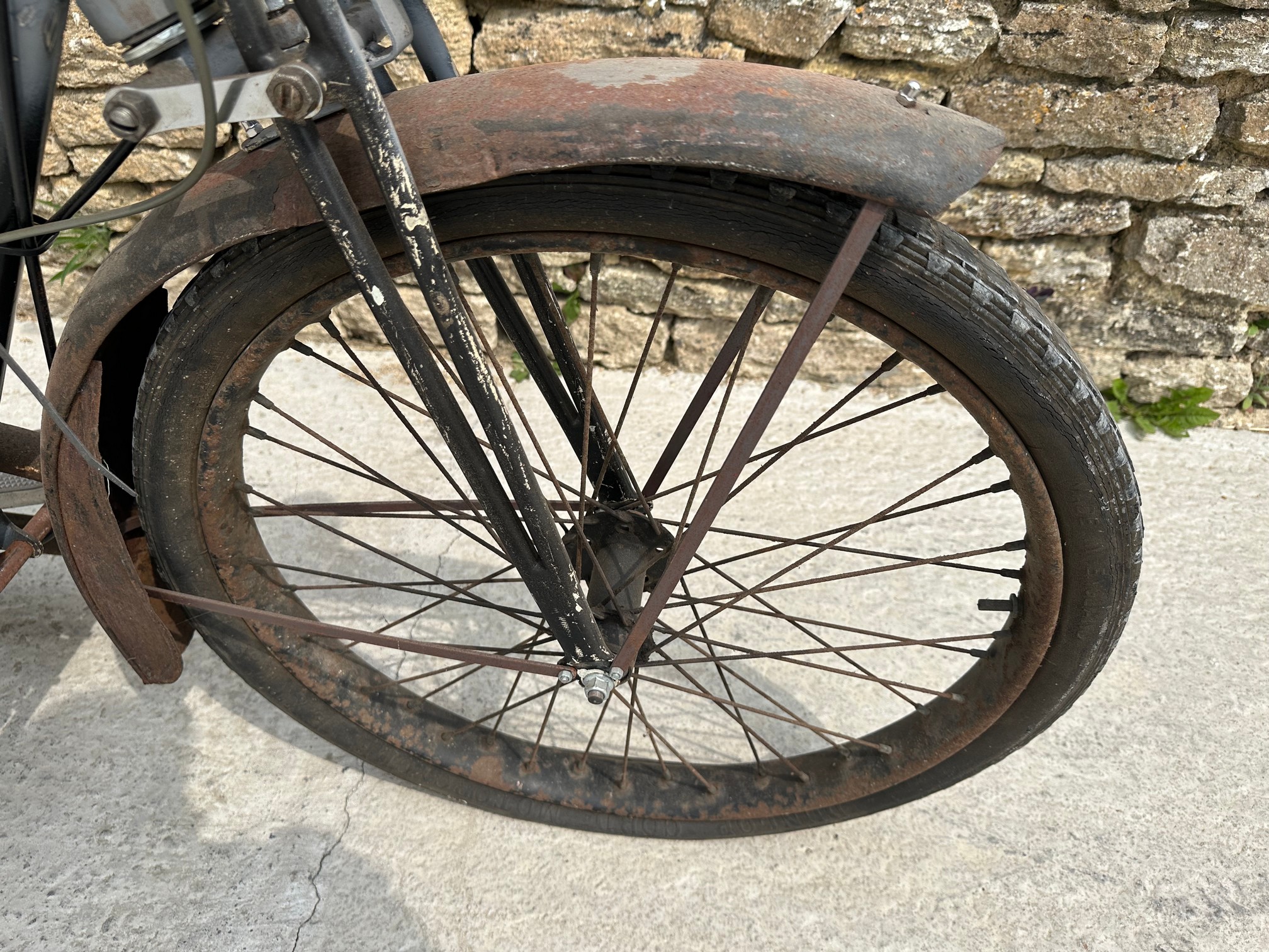 Circa 1924 Monet Goyon 125cc ‘ladies’ motorbike Reg. no. No V5C - Image 11 of 14