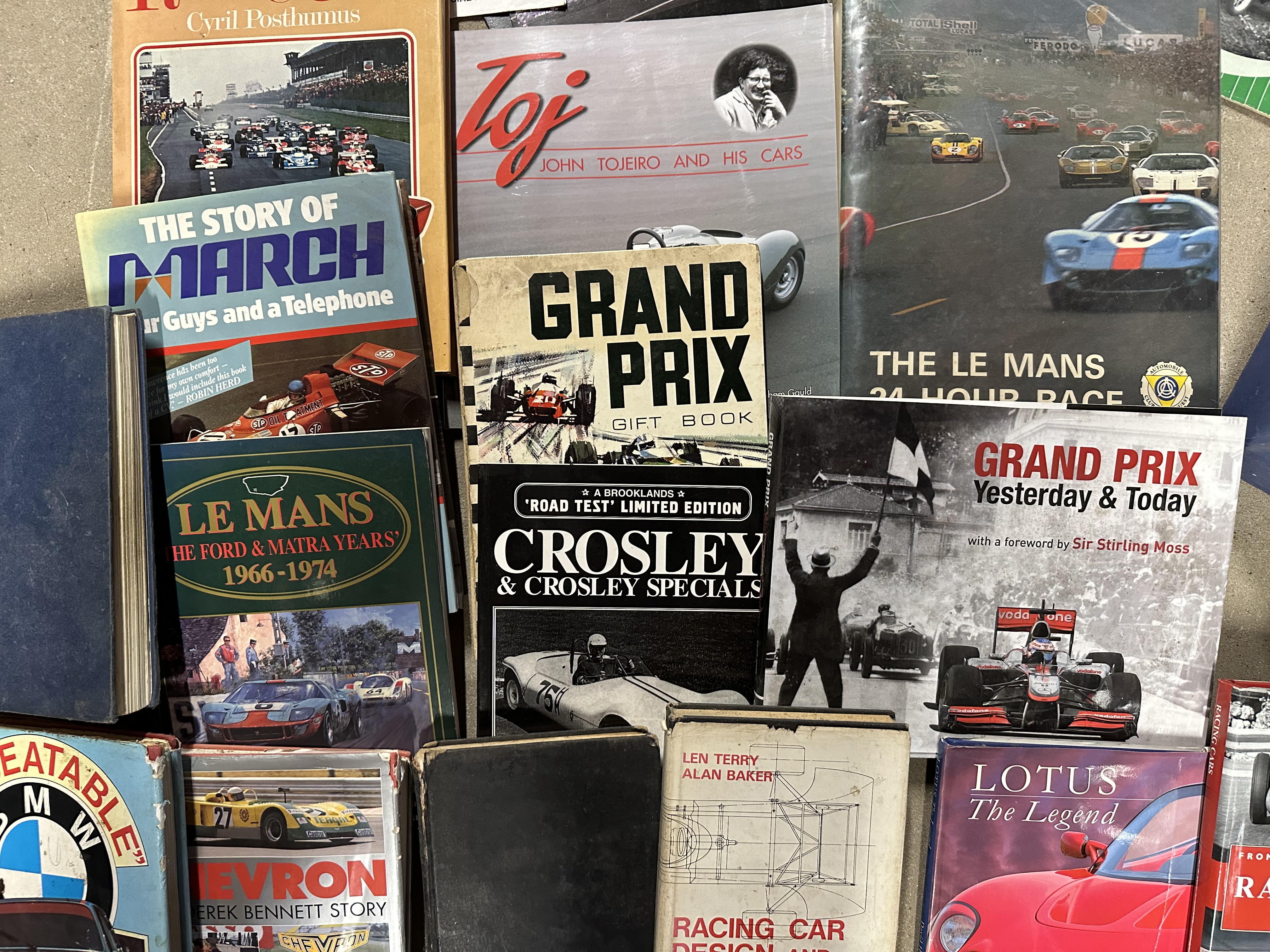 A selection of motor sport related books plus assorted Autosport magazines, programmes from - Image 2 of 3