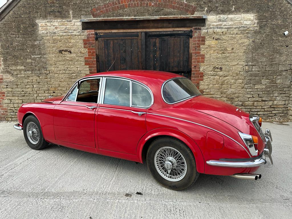 1968 Jaguar 3.4/340 Saloon Reg. no. NCJ 533G Chassis no. 1J52006DN Engine no. 7J525948 - Image 3 of 14