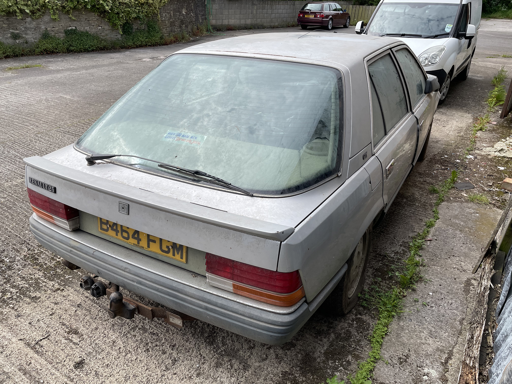 1984 Renault 25 GTX Reg. no. B464 FGM - Image 7 of 13