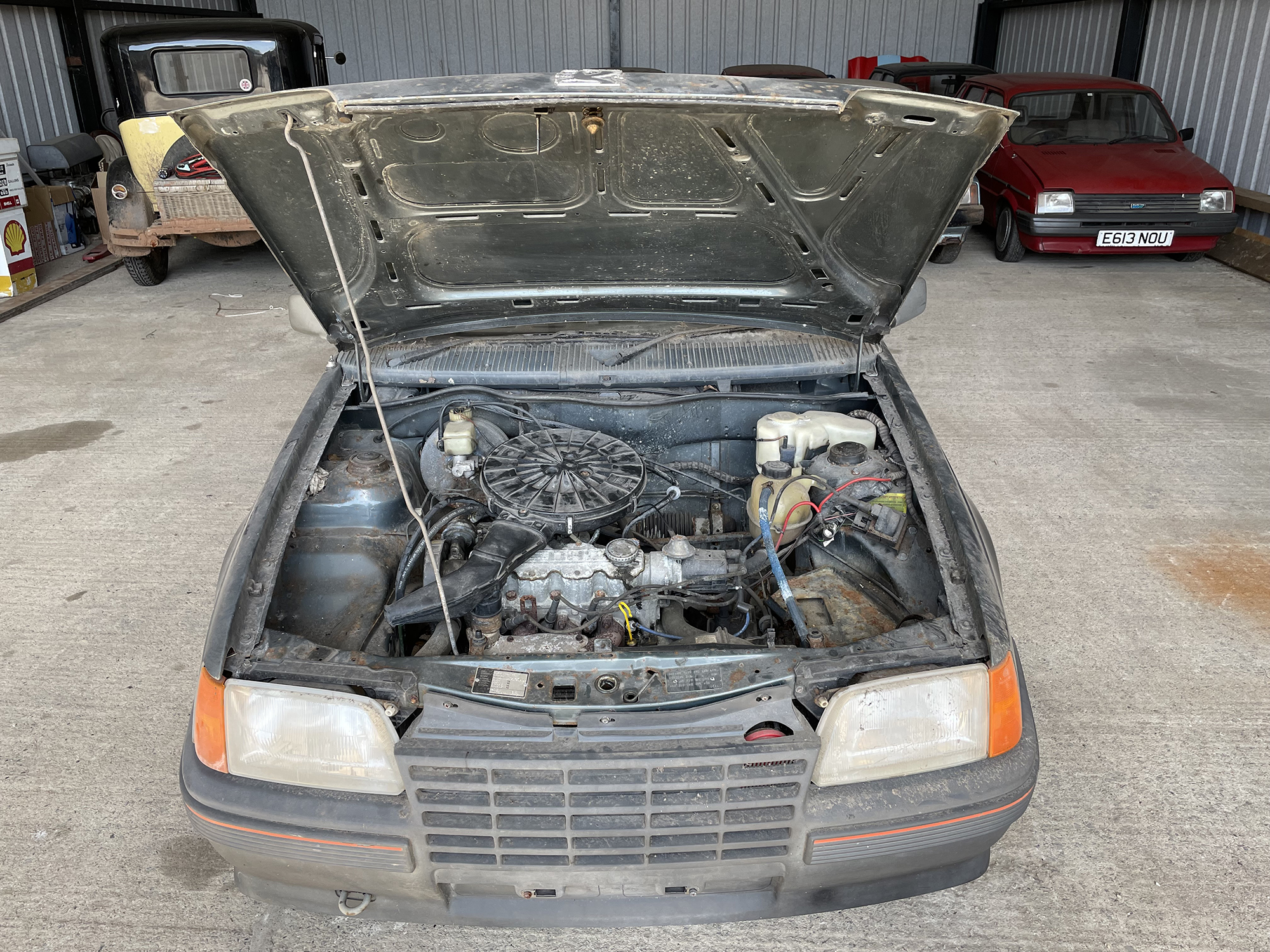 1986 Vauxhall Astra Estate Reg. no. C756 WDG Chassis no. W0L0004662557458 - Image 13 of 14