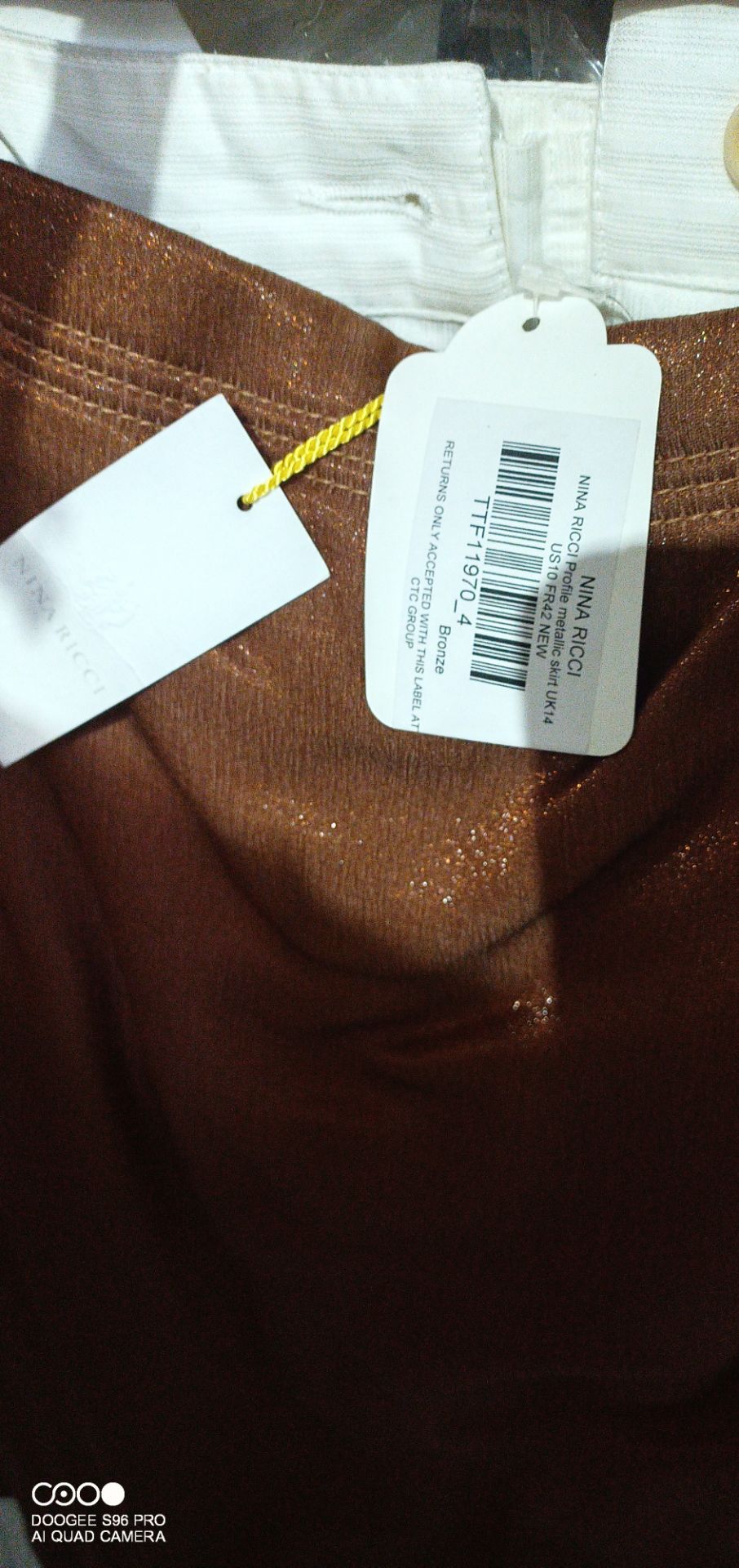 Large selection of designer branded clothing, mostly with original tags still on , brands such as - Image 70 of 110