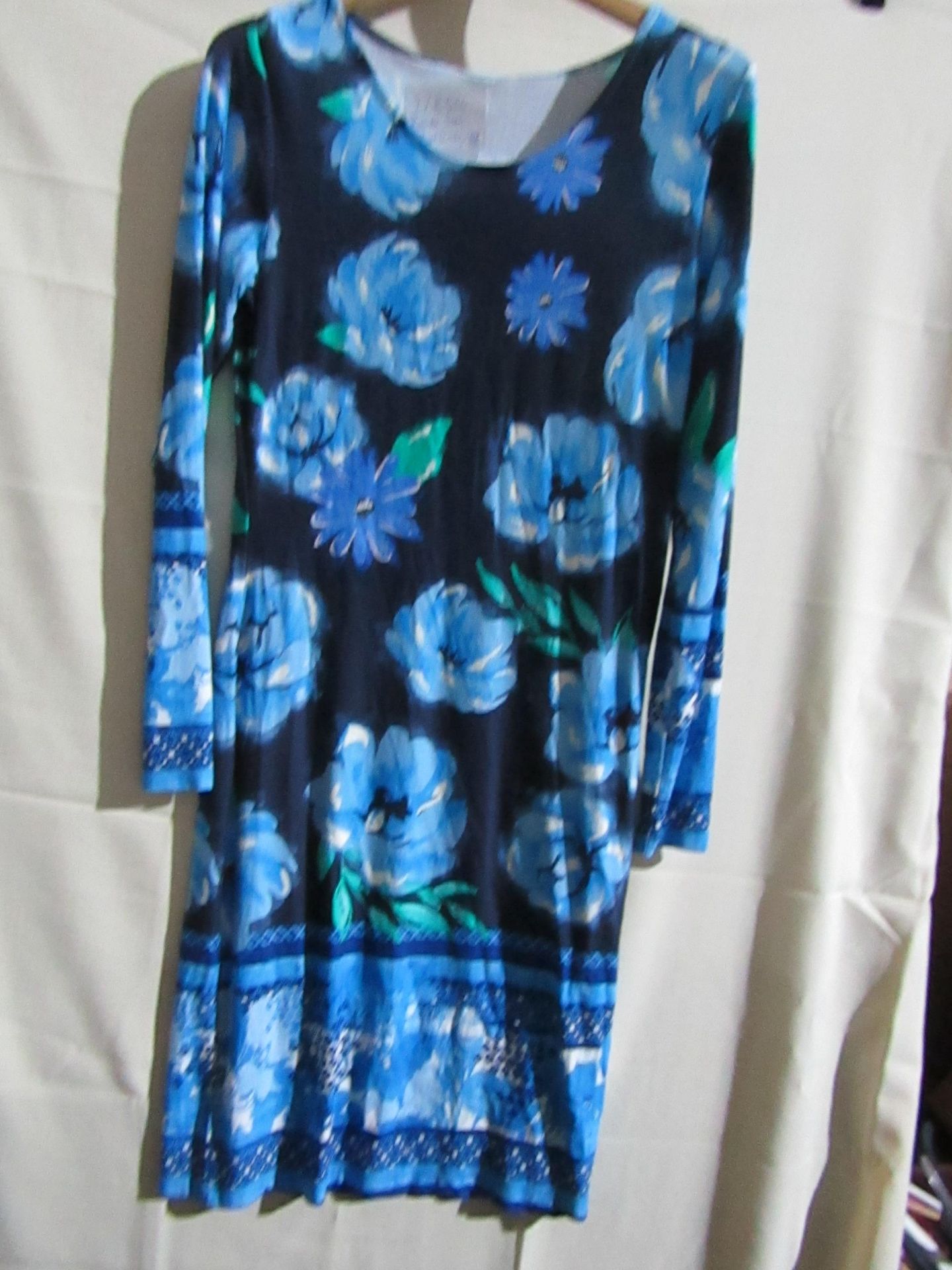 Unbranded Blue Floral Dress Size 10 Unworn Sample2