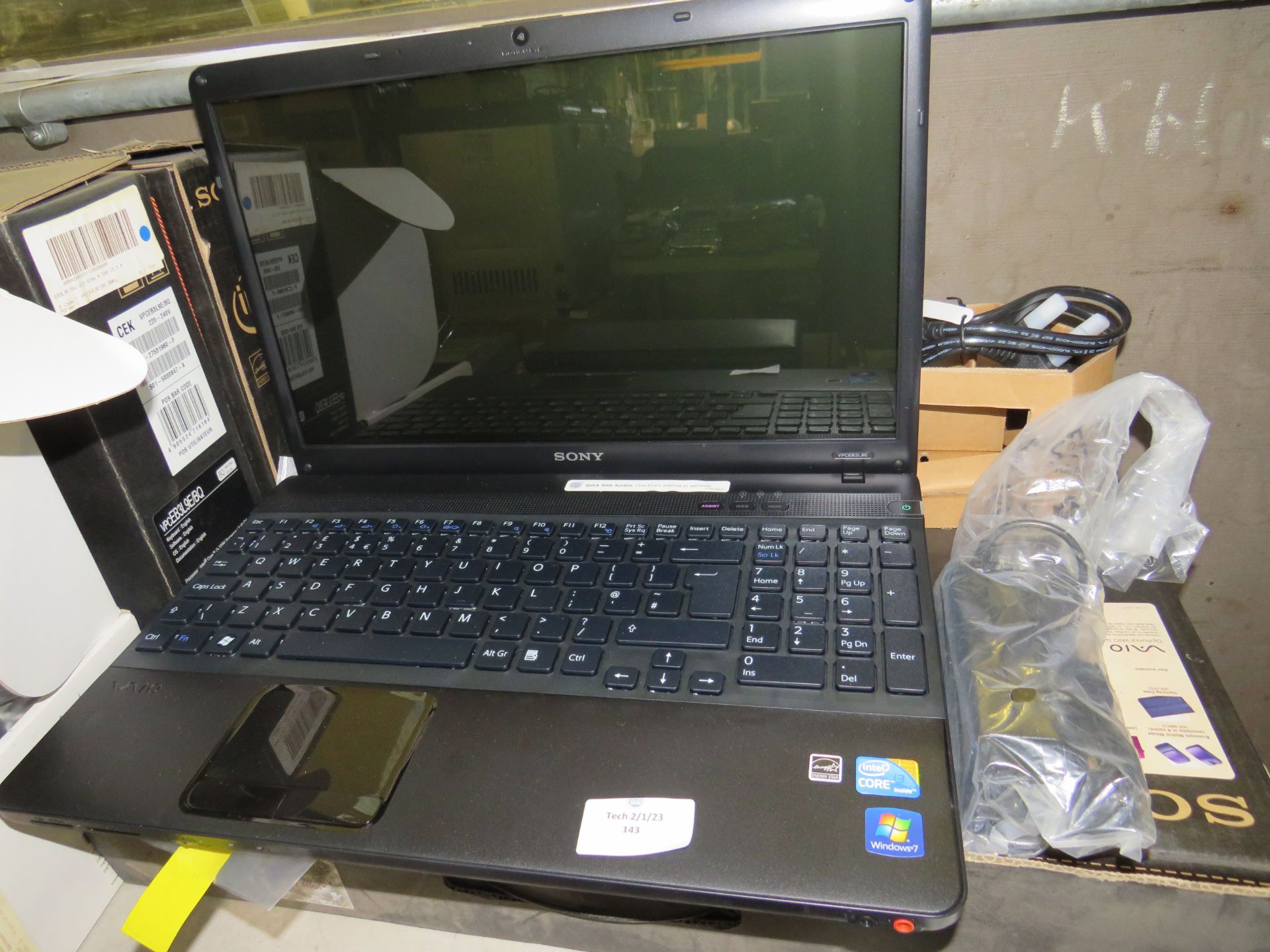 Sony VAIO Lap Top Computer Mode PCG-7131M with Windows 7 complete with charging cable & original box