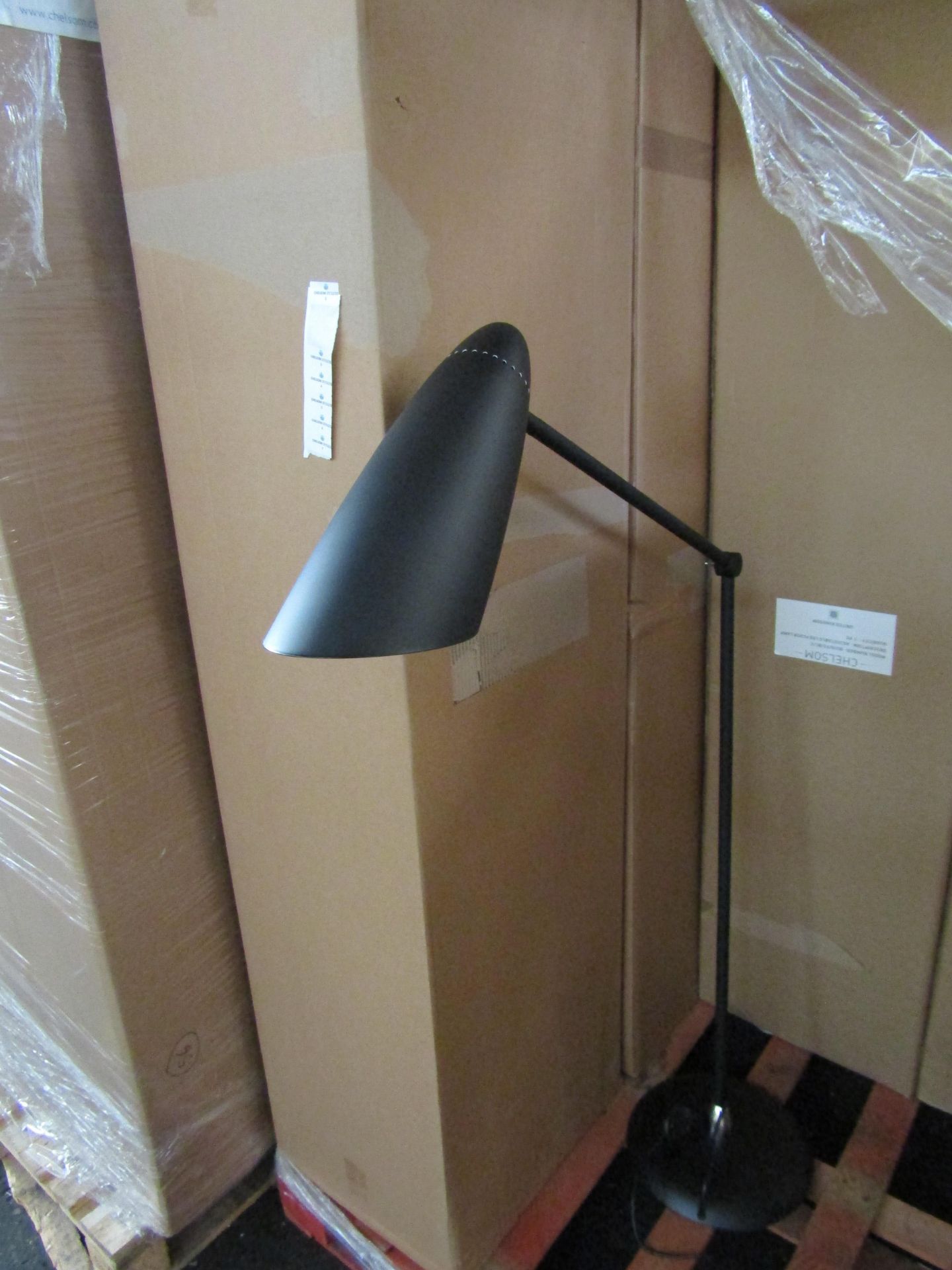 Chelsom Adjustable LED Floor Lamp Black & Chrome BU/8/FS/BL/C new & boxed