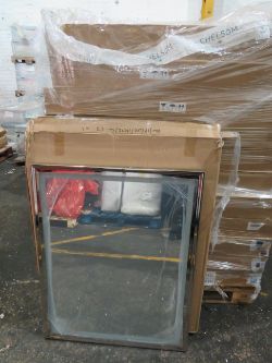 pallets of New and customer returns stock